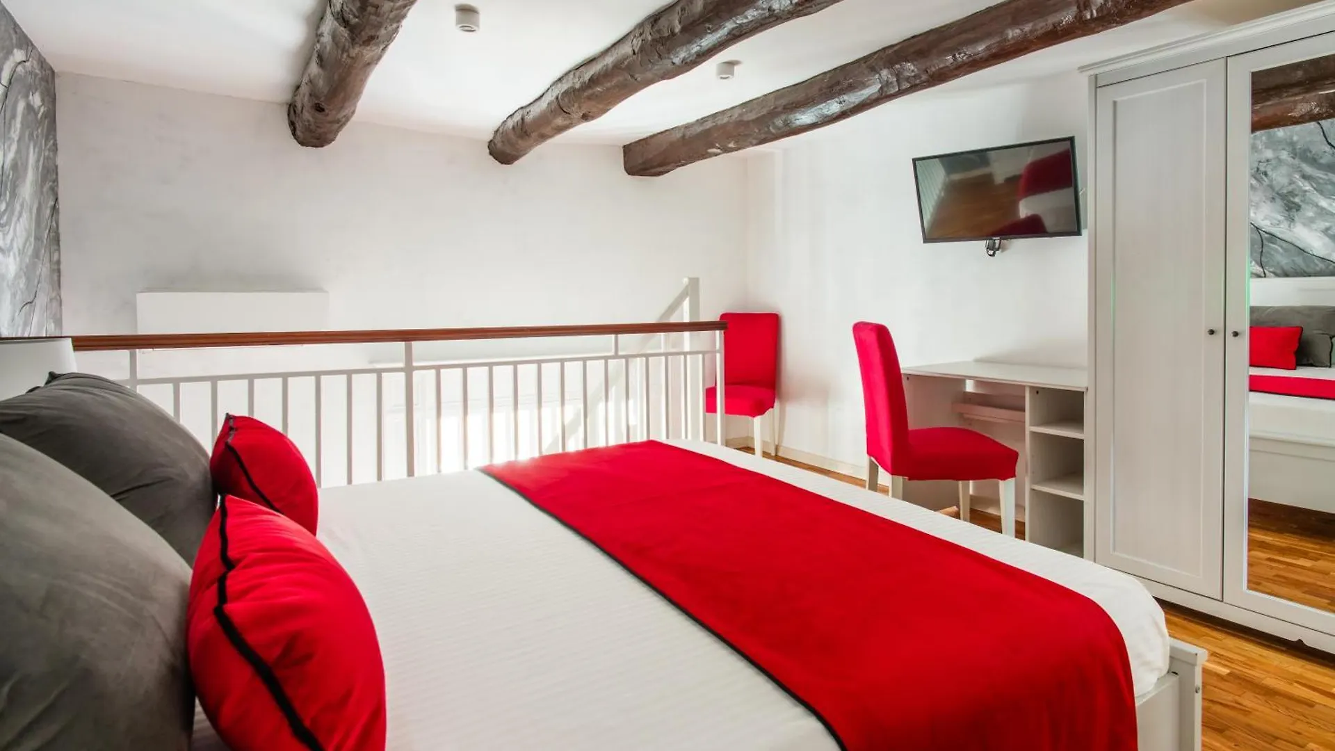 Appartement Enjoy Naples Italie