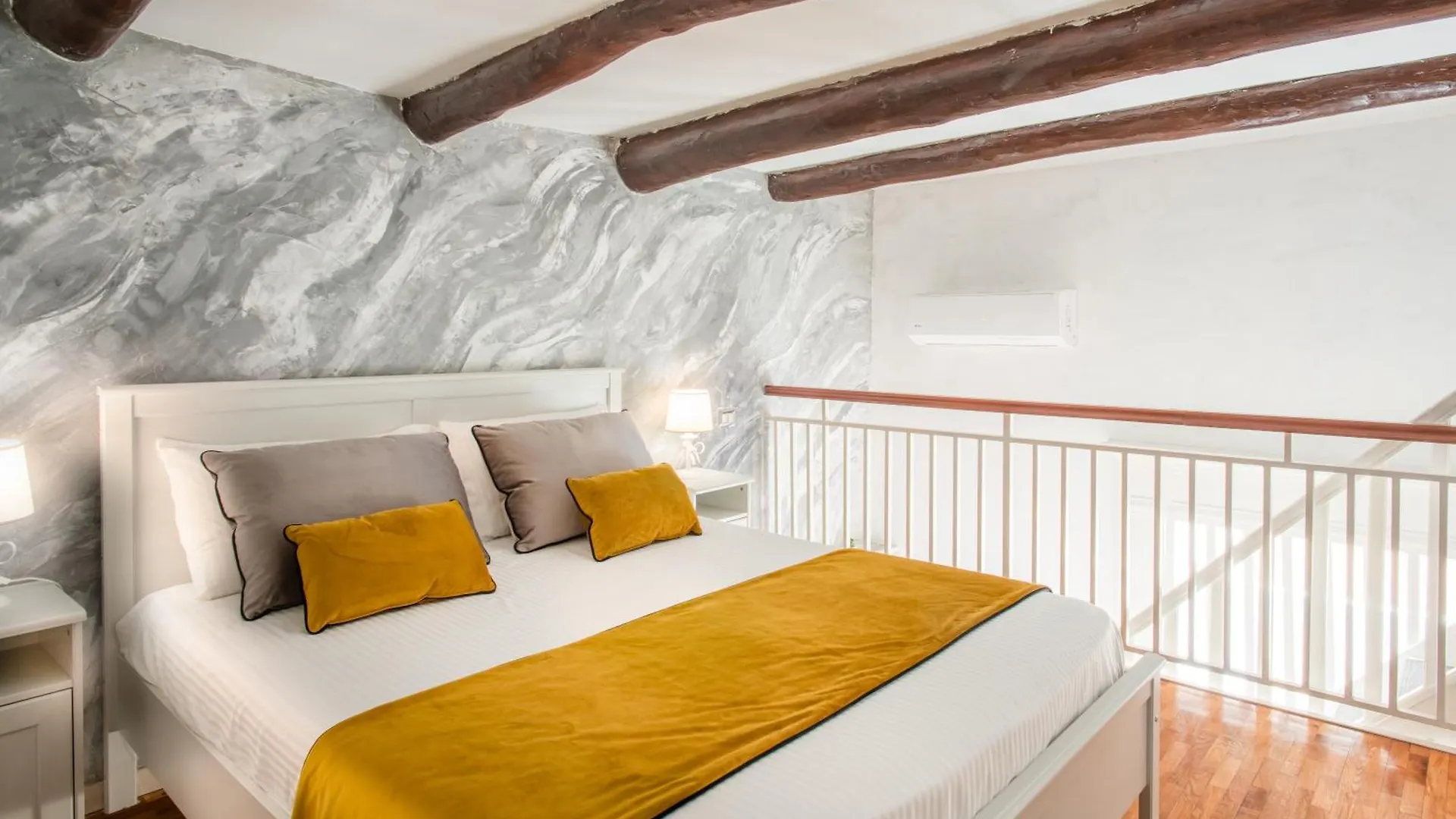 Appartement Enjoy Naples 0*,  Italie